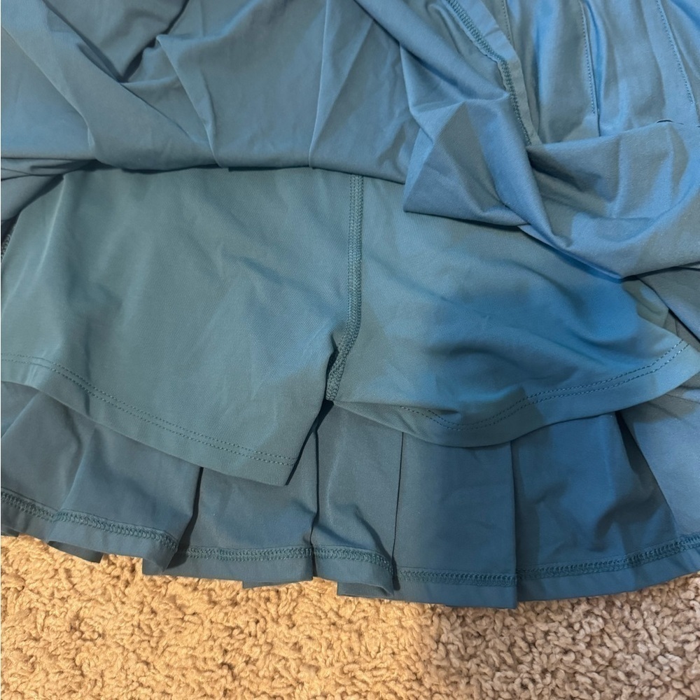 NWT vineyard vines golf pleated skort size small mallard blue color - Picture 7 of 7